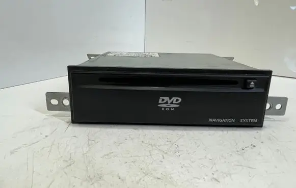 Nissan X-Trail T30 Navigation unit CD/DVD player 25915 NCU6130G 41112173