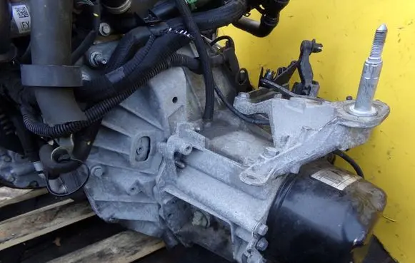 Renault Captur Manual 5 speed gearbox JR5062 BIEGOW