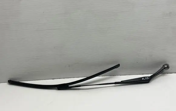 Audi Q3 F3 Windshield/front glass wiper blade 83B955407A