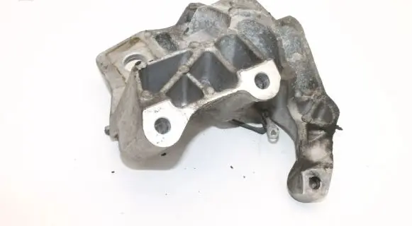 Volvo V60 Engine mounting bracket 31401633