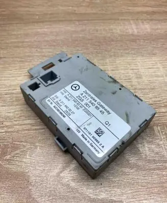 Mercedes-Benz E W211 Gateway control module A2115408545 A2115408345