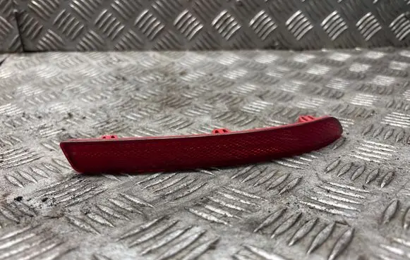BMW 5 G30 G31 G38 Rear tail light reflector 7388951 24135110 252614