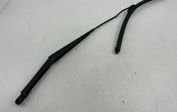 Volvo XC90 Windshield/front glass wiper blade 