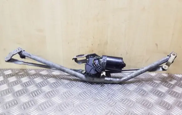 Volkswagen Multivan T4 Front wiper linkage and motor 701955113B 0390241163 701955603