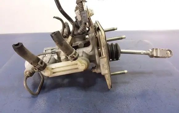Cadillac SRX Brake booster 13811010420