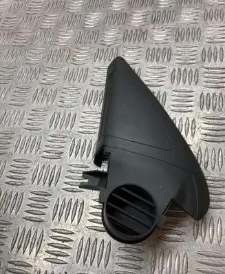 Skoda Octavia Mk2 (1Z) Plastic wing mirror trim cover 1Z0837973 UJ6C