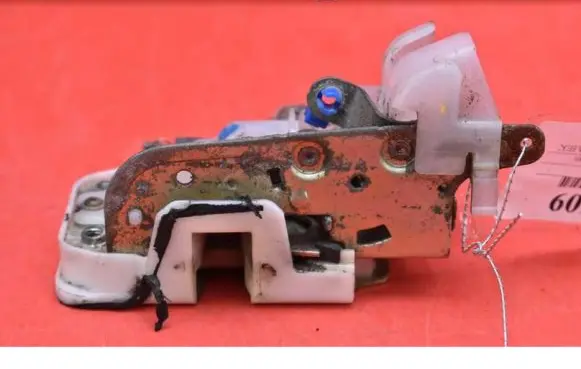 Honda Civic Front door lock