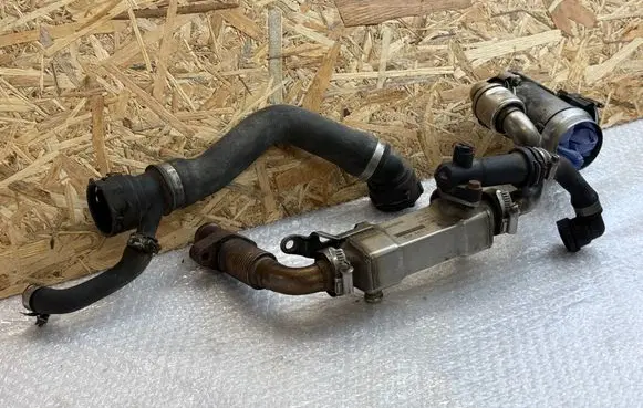 BMW 5 E60 E61 EGR valve cooler 2248873