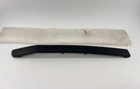 Skoda Fabia Mk1 (6Y) Front bumper splitter molding 6Y0807718 4082008