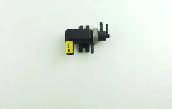 Audi A4 S4 B6 8E 8H Turbo solenoid valve 8E0906628A KL8701