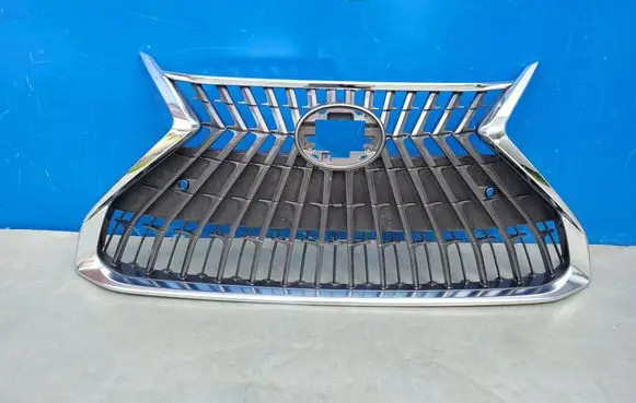 Lexus ES VII XZ10 Front bumper upper radiator grill 53101-33A10