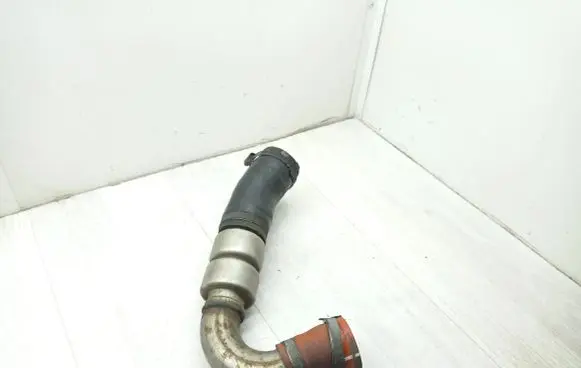 Ford Mondeo MK IV Intercooler hose/pipe