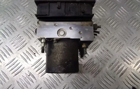 Nissan Primera ABS Pump