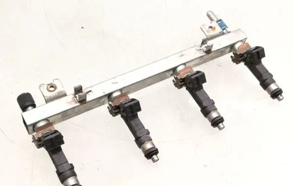 Opel Corsa D Fuel injectors set 0280158501 0280151208