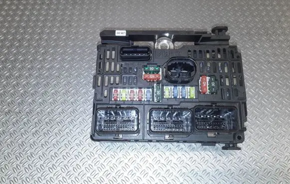 Peugeot 807 BSM Control unit 9658539680