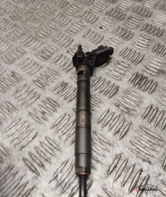 Audi A6 S6 C6 4F Fuel injector 059130277ah