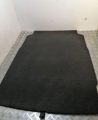 Trunk/boot floor carpet liner