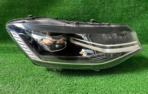 Volkswagen Caddy Headlight/headlamp