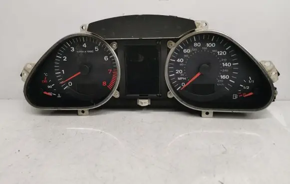 Audi A6 S6 C6 4F Speedometer (instrument cluster) 4F0920950K