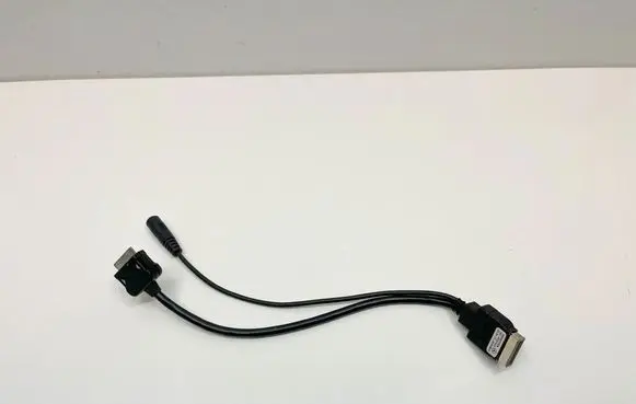 Mercedes-Benz SL R231 AUX in-socket connector A0038270404 0038270404