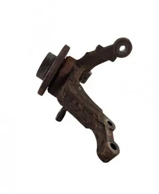 Nissan Note (E11) Front wheel hub
