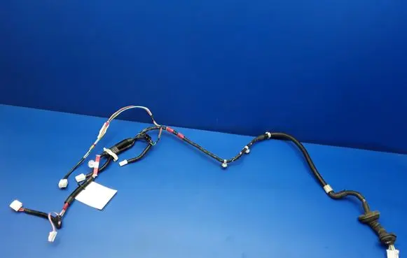 Lexus IS 220D-250-350 Rear door wiring loom 8215353040C