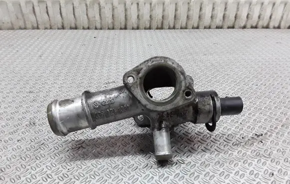 Thermostat/thermostat housing
