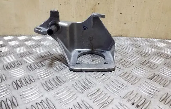 Mercedes-Benz ML W163 Brake pedal bracket assembly 163290047