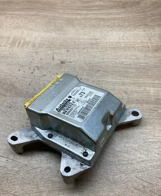 Renault Vel Satis Airbag control unit/module 8200201173 550789200