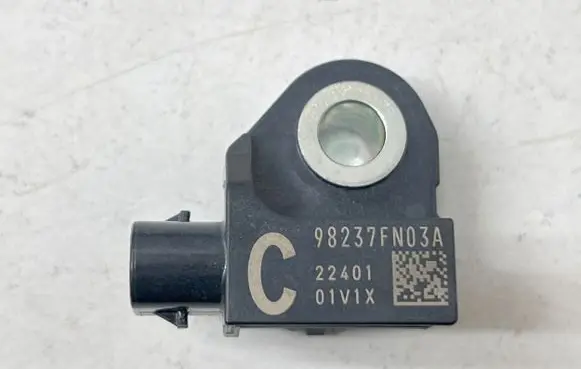 Subaru Crosstrek III Airbag deployment crash/impact sensor 98237FN03A 01V1X 22401