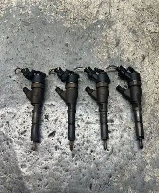 Peugeot 206 CC Fuel injectors set 0445110076