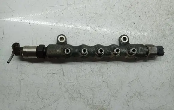 Toyota Corolla Verso AR10 Fuel main line pipe 8945860010