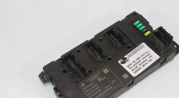 BMW 3 F30 F35 F31 Central body control module 9293309 A2C30450208 00000F48