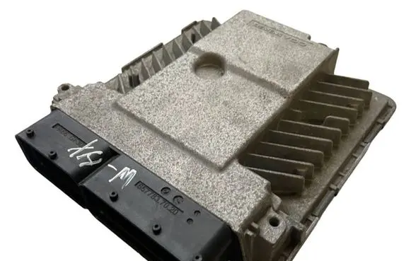 Volkswagen Touran I Engine control unit/module 03G906018EF 5WP45566AC