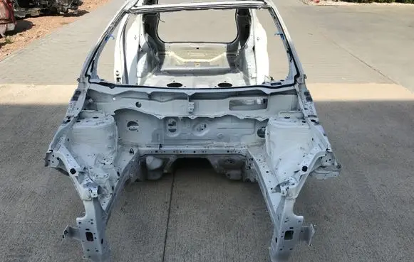 Front quarter panel