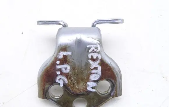 SsangYong Rexton Front door hinge set 