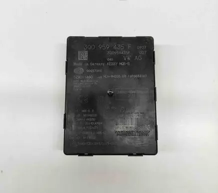 Volkswagen PASSAT B8 Keyless (KESSY) go control unit/module 3Q0959435F
