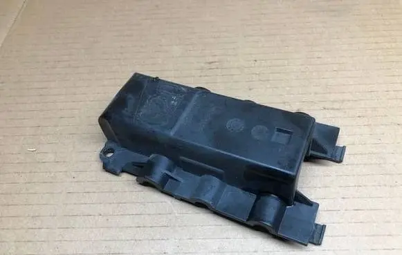 BMW 3 G20 G21 other engine part 1134510XX