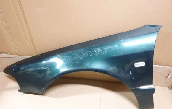 Audi A8 S8 D2 4D Fender