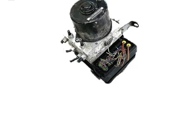 BMW 1 E81 E87 ABS Pump 6791521 6776056