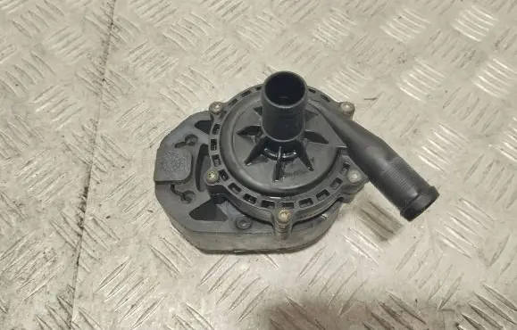 Tesla Model S Water pump