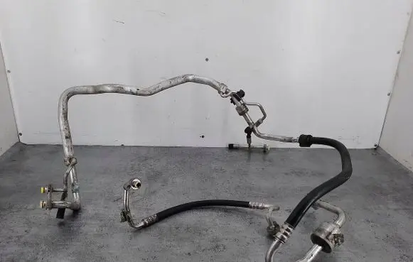 Air conditioning (A/C) pipe/hose