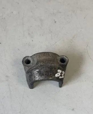 Mercedes-Benz C W203 Sway bar bush bracket, front A2033231140