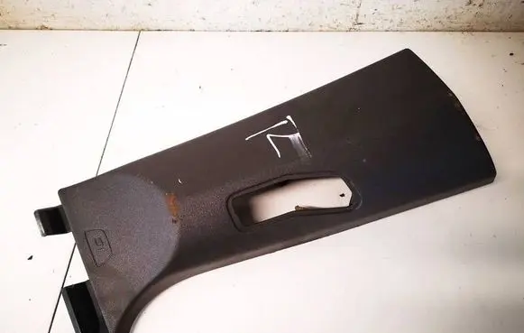 Volvo C30 (B) pillar trim (top) 