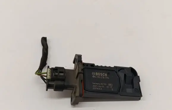 Jaguar E-Pace Mass air flow meter H4P312B579AA