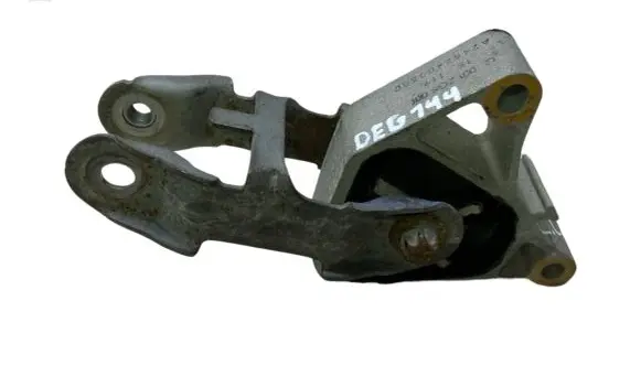 Mercedes-Benz B W246 W242 Engine mount bracket A2462400300
