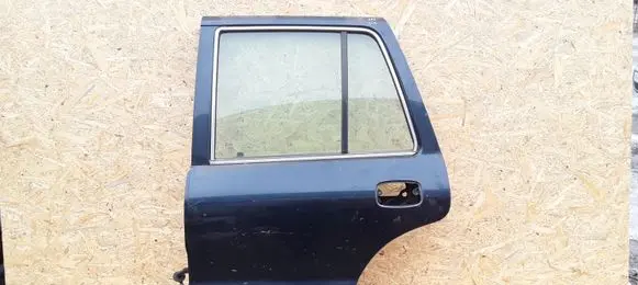 KIA Sportage Rear door