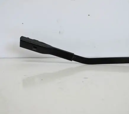 Windshield/front glass wiper blade