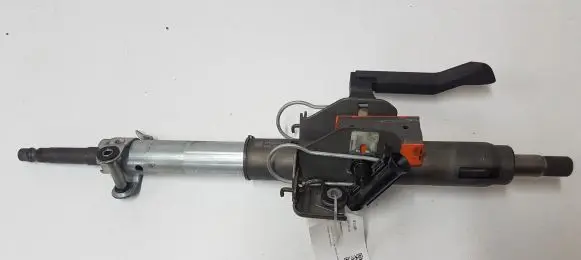 Opel Zafira B Steering wheel axle 2447E1106AR 13182345 278053053