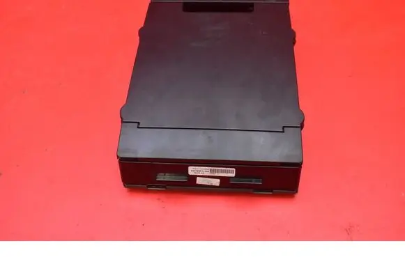 BMW 7 F01 F02 F03 F04 Glove box 003300012304